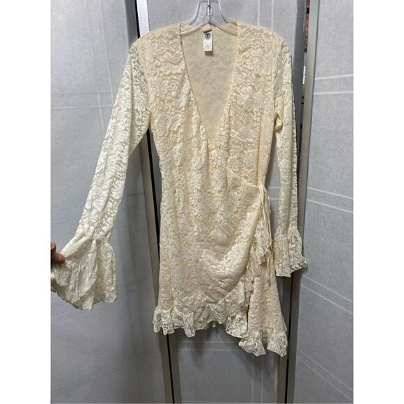 Revolve Wrap Star Dress in Walking On Eggshells Combo - Picture 6 of 13